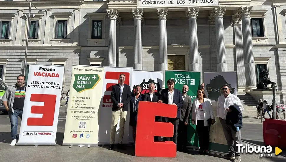 Los colectivos de la España vaciada presentan en El Congreso el Pacto de financiación Solidaria 