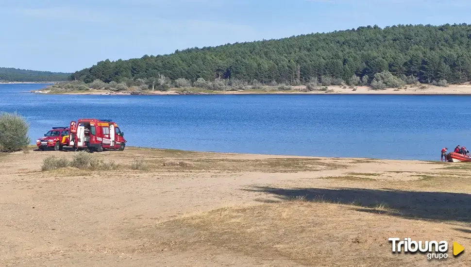 Buscan a un joven desaparecido en la Playa Pita del pantano de la Cuerda del Pozo